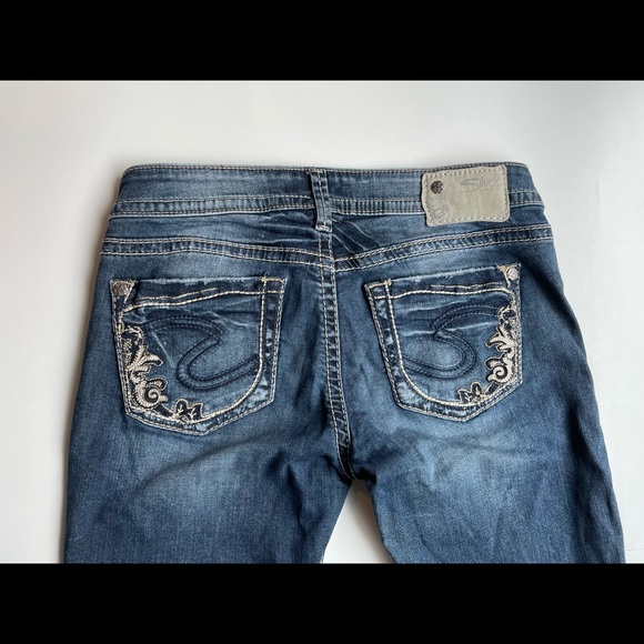 Blue distressed Silver western glove jeans size W27, capri length - Picture 4 of 6